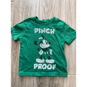 Old navy Mickey Mouse St. Patrick’s day tee 12-18m